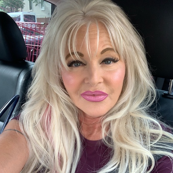 Meet your Posher, Texanne - Picture 3 of 5